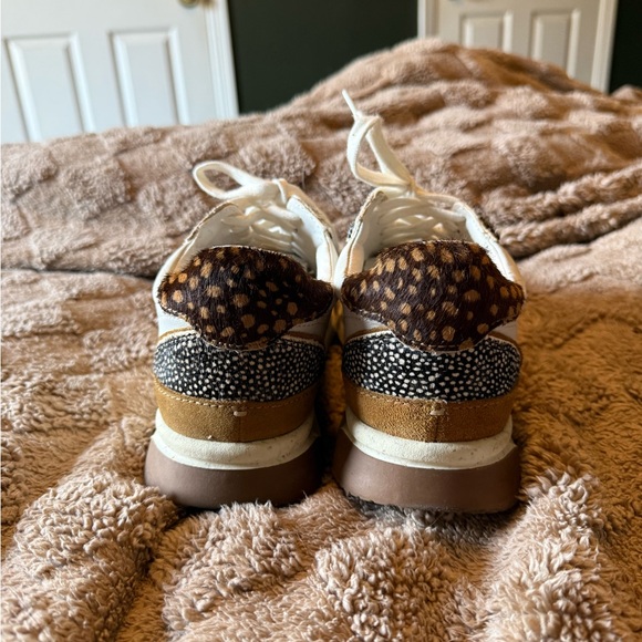 Madewell Sneakers - Black & White - Picture 3 of 6